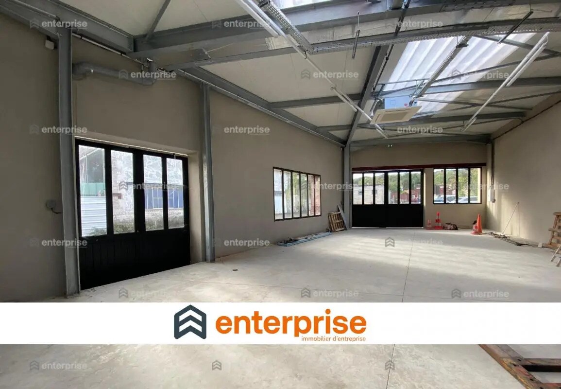 Flex in Asnières-sur-Oise for lease Interior Photo- Image 1 of 2