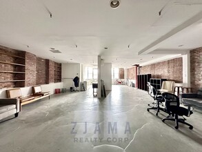 18-24 Bridge St, Brooklyn, NY for lease Building Photo- Image 1 of 6