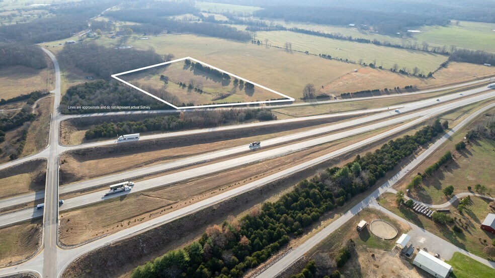 000 Fork Lane, Marshfield, MO à vendre - Photo du bâtiment - Image 3 de 10