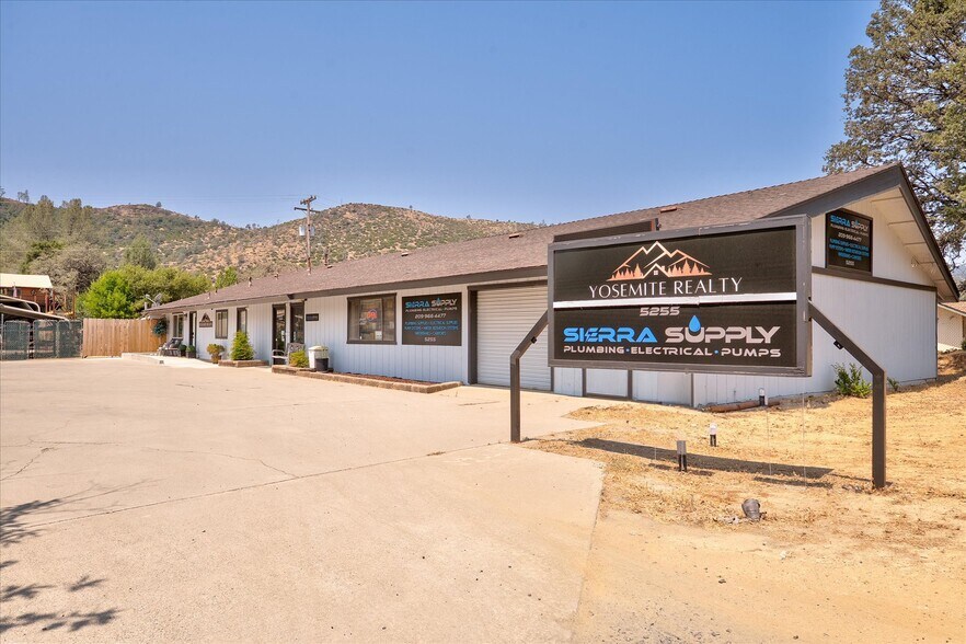 5255 CA-49, Mariposa, CA à vendre - Photo du bâtiment - Image 2 de 28