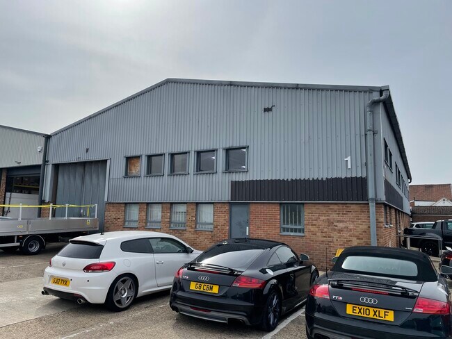 More details for Clivemont Rd, Maidenhead - Industrial for Lease