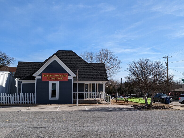 7210 Elm St, Frisco, TX à louer - Photo principale - Image 1 de 12