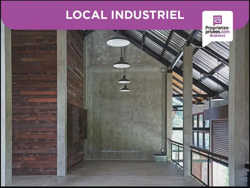 Flex in Le Mans for lease Building Photo- Image 1 of 2