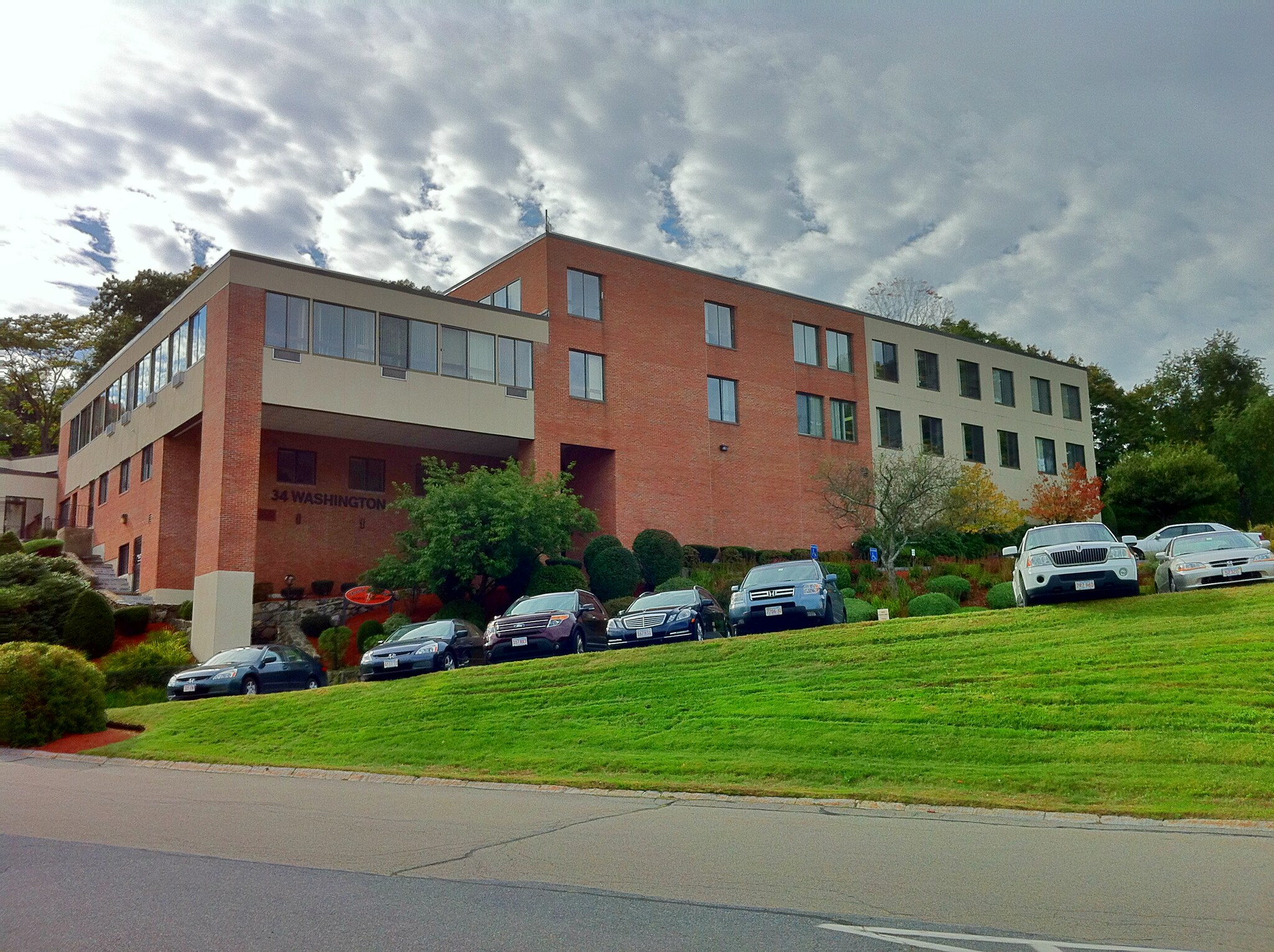 34 Washington St, Wellesley, MA à louer Photo du bâtiment- Image 1 de 6