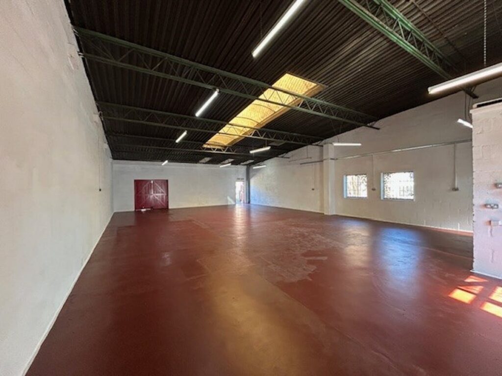 Clive Rd, Redditch for lease Interior Photo- Image 1 of 1