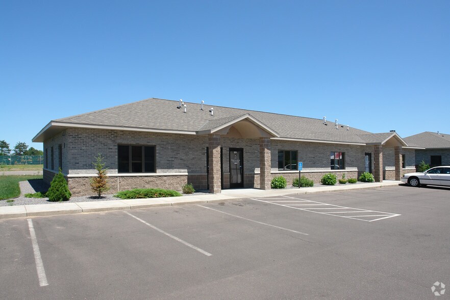 2 Enterprise Ave, Isanti, MN à vendre - Photo principale - Image 1 de 5