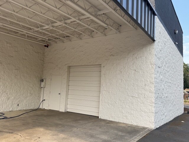 1940 Mission St SE, Salem, OR à louer - Photo du bâtiment - Image 2 de 4