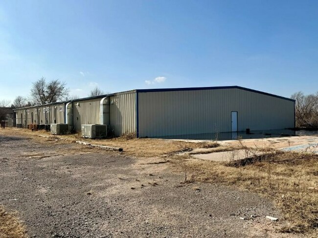 More details for 5909 Aero Dr, Tuttle, OK - Industrial for Lease