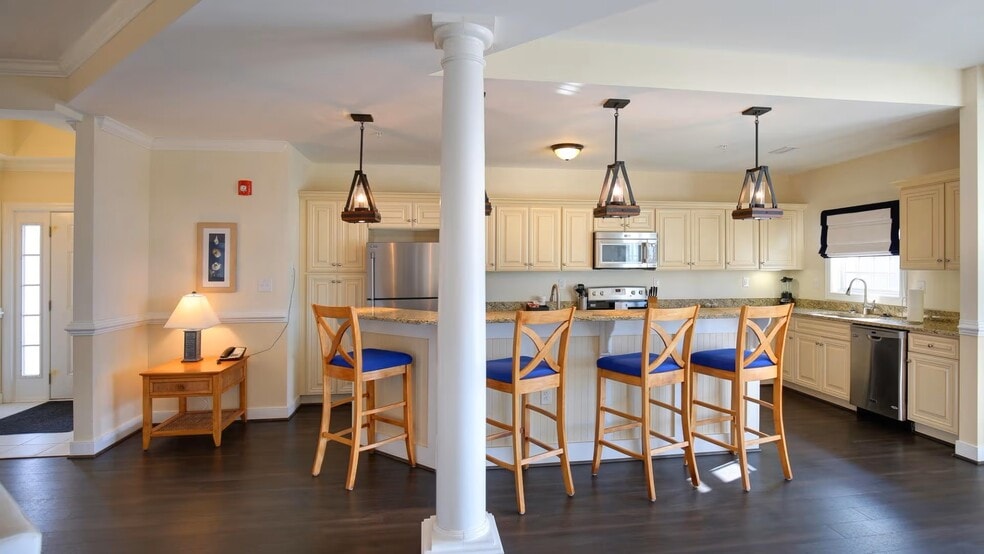 231 Waterside Dr, Roper, NC for sale - Interior Photo - Image 3 of 9