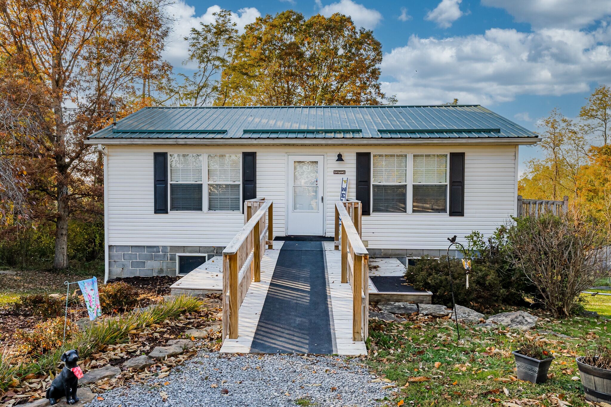 19 Carrol, Morgantown, WV for sale Primary Photo- Image 1 of 1