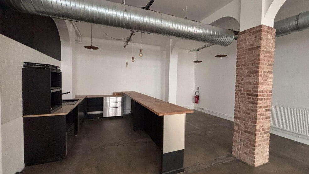 18 Rue Du Faubourg Du Temple, Paris à louer - Photo intérieure - Image 2 de 9