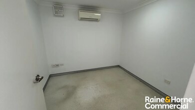 139A Cabramatta Rd E, Cabramatta à louer Photo intérieure- Image 2 de 3