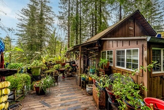 Plus de détails pour 17910 Old Monte Rio Rd, Guerneville, CA - Multi-résidentiel à vendre
