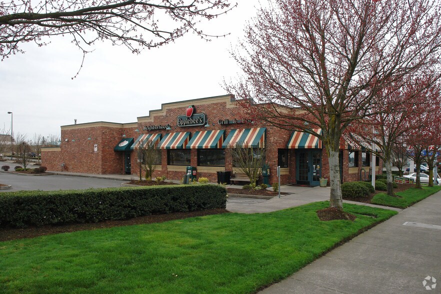 10004 NE Halsey St, Portland, OR à vendre - Photo principale - Image 1 de 2