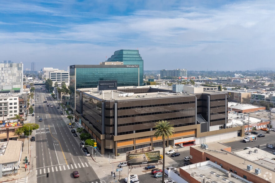 11500 W Olympic Blvd, Los Angeles, CA for lease - Building Photo - Image 2 of 5