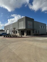 14931 Fondren Rd, Houston, TX for lease Interior Photo- Image 1 of 4