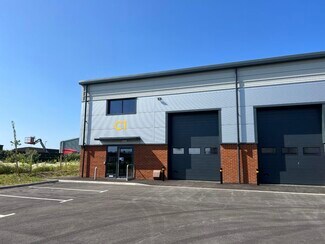 Plus de détails pour Hopclover Way, Ringwood - Industriel à louer