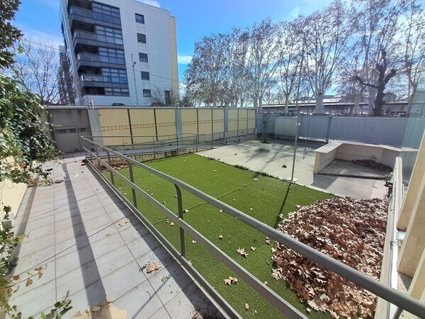 Avenida Tarradellas, President, 45, Lleida, Lérida à vendre Photo du bâtiment- Image 1 de 8