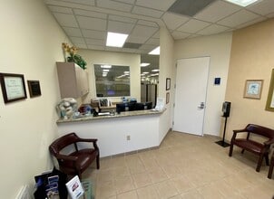 2875 Pga Blvd, Palm Beach Gardens, FL for lease Interior Photo- Image 2 of 5