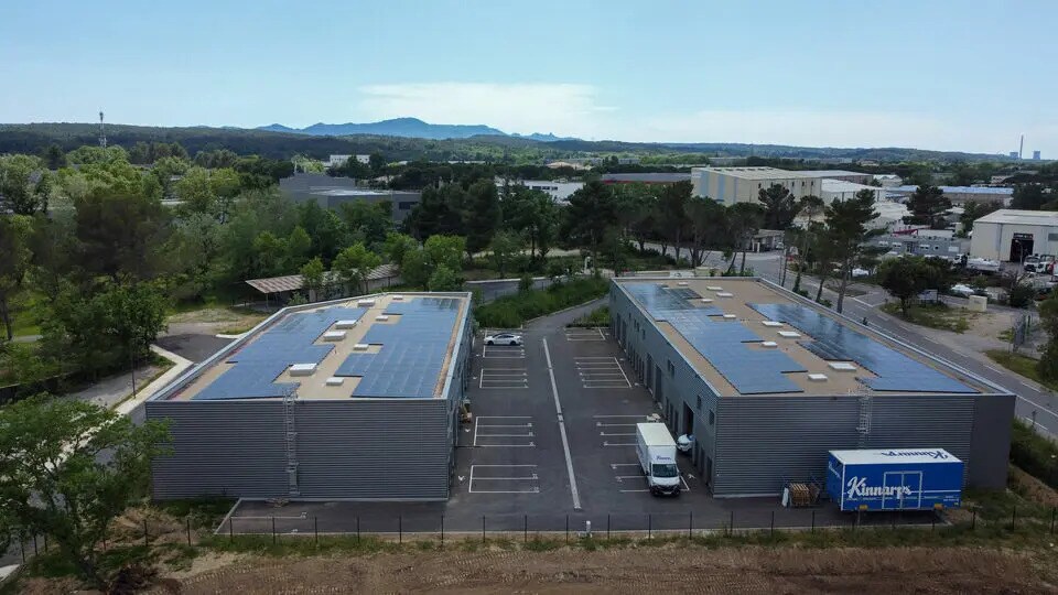 Industrial in Rousset for lease - Aerial - Image 3 of 6