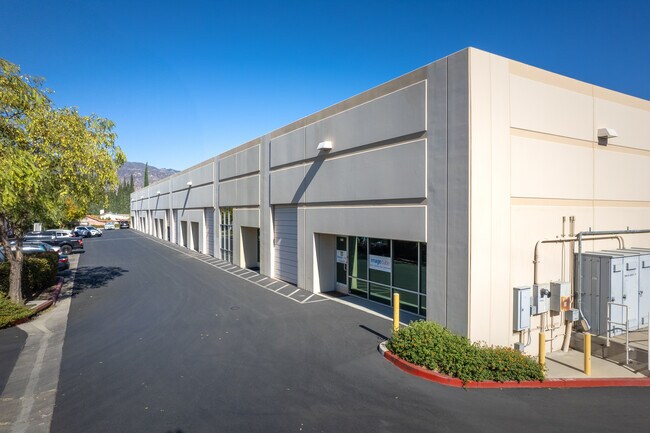 More details for 15840 W Monte St, Sylmar, CA - Industrial for Sale