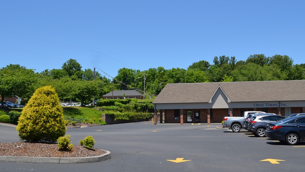 125-8-16 E Jackson Blvd, Jonesborough, TN for lease - Building Photo - Image 3 of 5