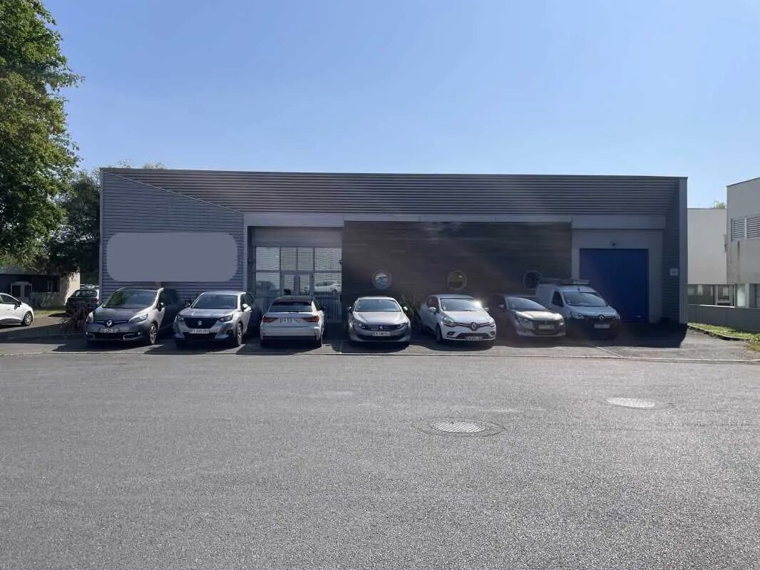 Flex dans La Chapelle-sur-Erdre à louer Photo du bâtiment- Image 1 de 7