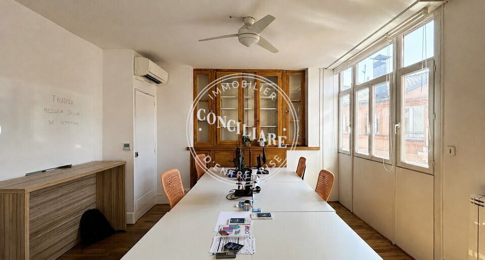 4 Rue Des Potiers, Toulouse for lease Interior Photo- Image 1 of 11