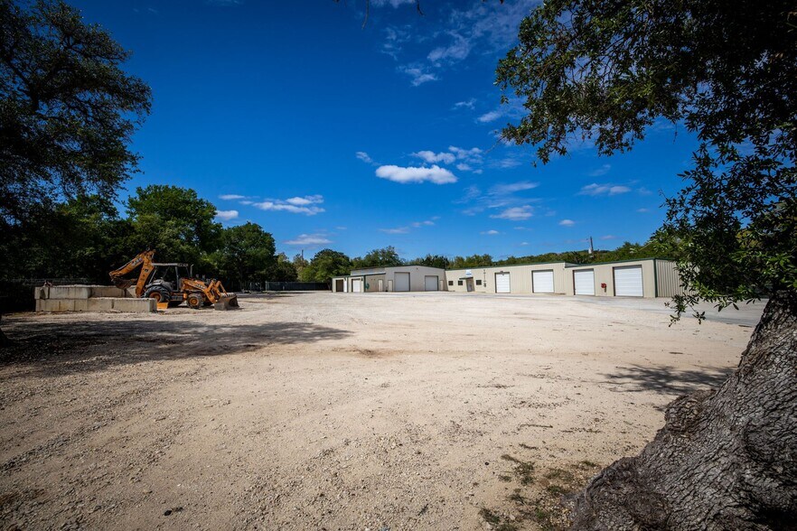 180 Spring Mountain Dr, Canyon Lake, TX à vendre - Photo du bâtiment - Image 3 de 55