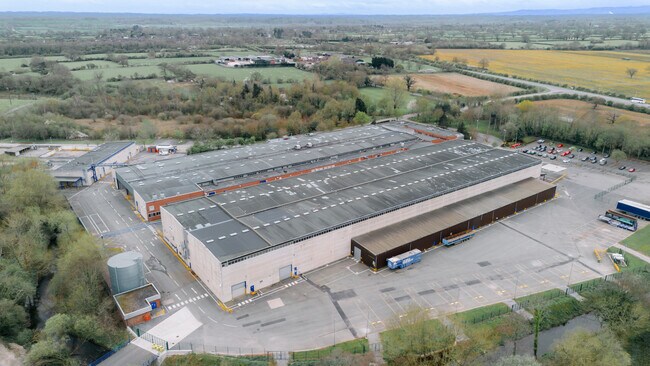 Plus de détails pour Bedwell Rd, Wrexham - Bureau, Industriel à louer