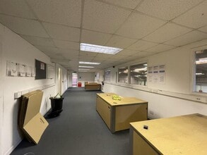 Old Whieldon Rd, Stoke On Trent à louer Photo du bâtiment- Image 2 de 13