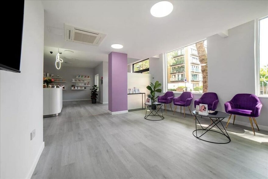 538 Chiswick High Rd, London for lease - Interior Photo - Image 3 of 4