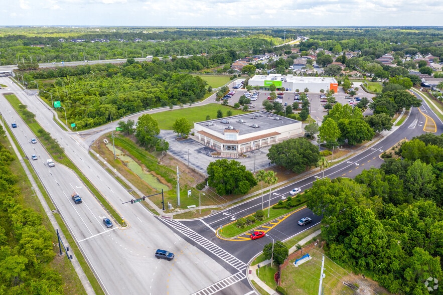 2821 W 25th St, Sanford, FL à louer - Aérien - Image 2 de 9