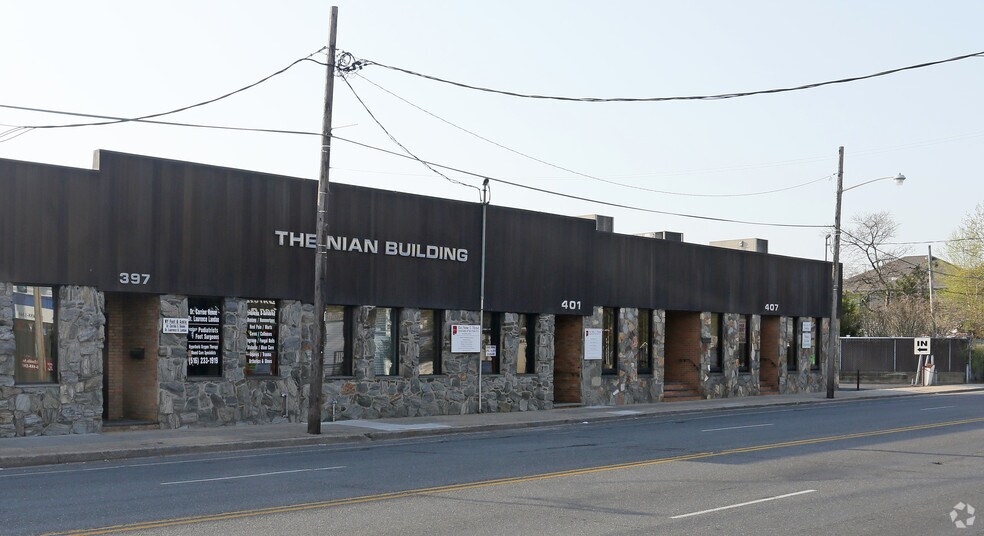 393-407 Franklin Ave, Franklin Square, NY à louer - Photo du bâtiment - Image 3 de 4