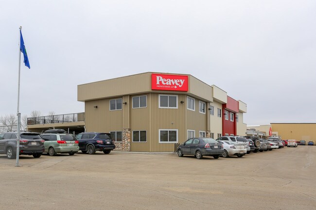 Plus de détails pour 7740 40 Ave, Red Deer, AB - Industriel à vendre