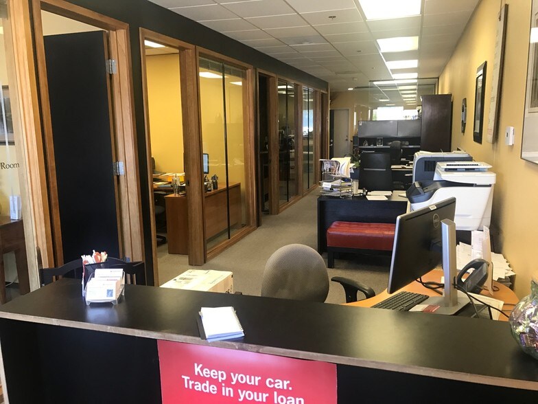 8465 Old Redwood Hwy, Windsor, CA à vendre - Photo intérieure - Image 3 de 8