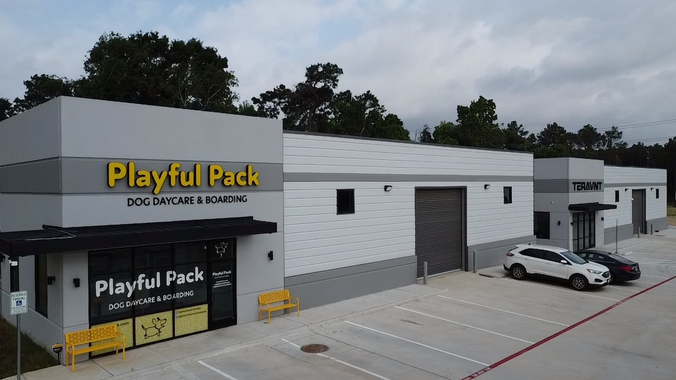 The McCowan Industrial Park portfolio of 3 properties for sale on LoopNet.ca - Building Photo - Image 2 of 11