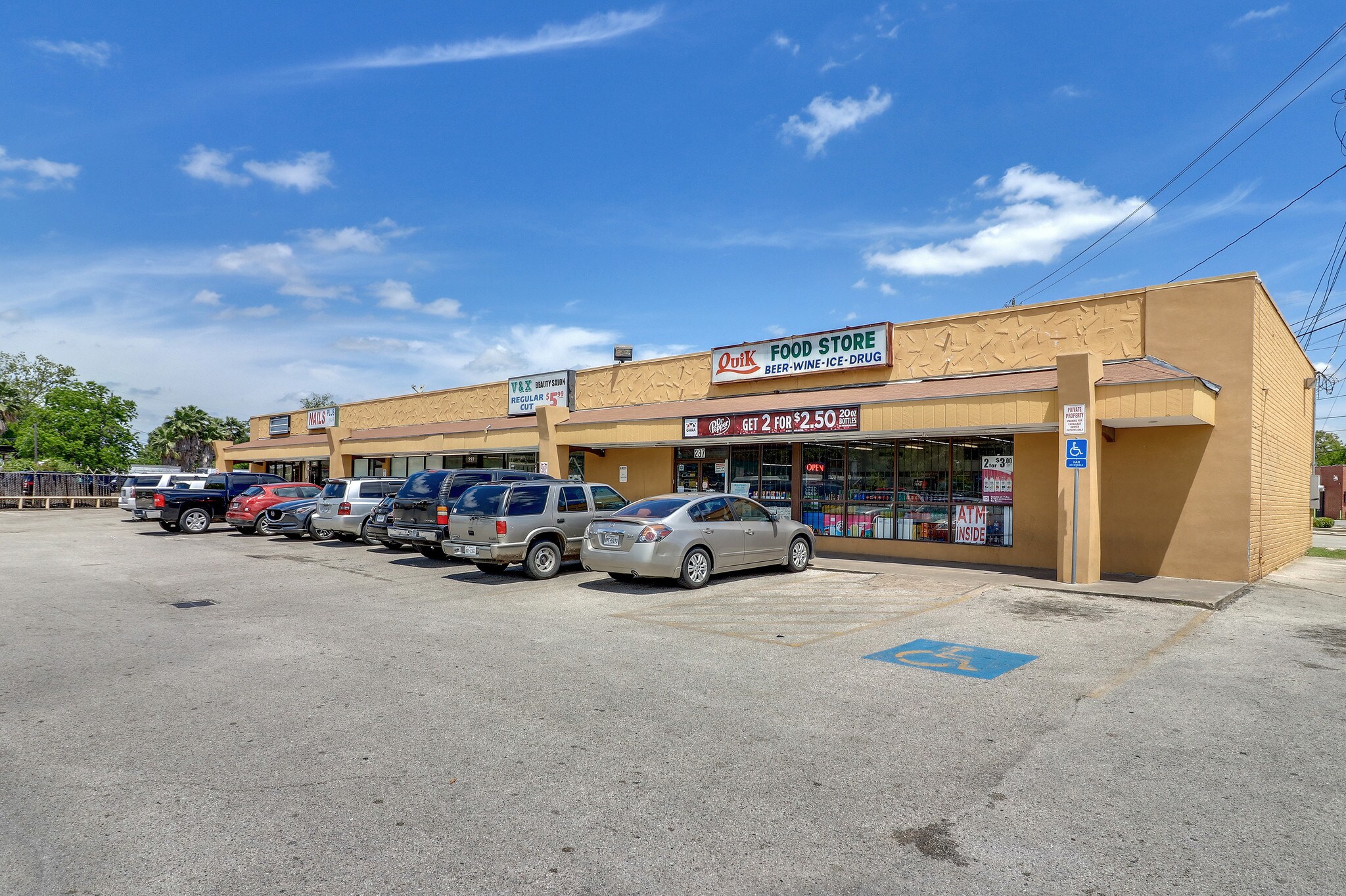 223-231 Cavalcade St, Houston, TX à louer Photo du bâtiment- Image 1 de 6