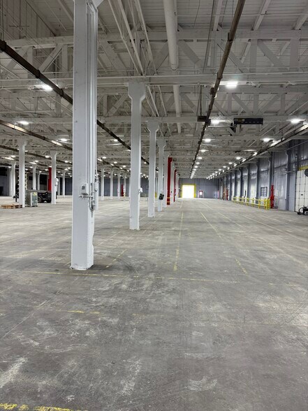 750 Buckeye Rd, Lima, OH à louer - Photo du bâtiment - Image 2 de 15