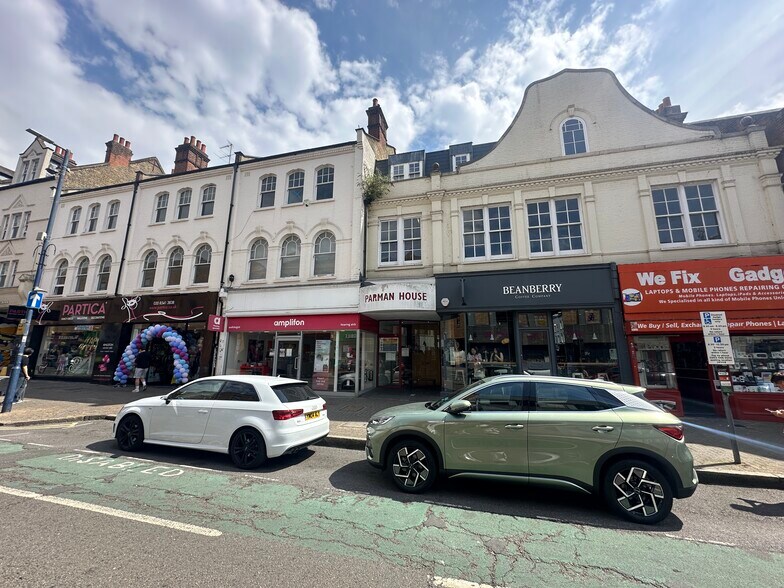 38-42 Fife Rd, Kingston Upon Thames à louer - Photo du bâtiment - Image 2 de 3