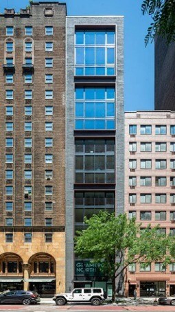 139 E 23rd St, New York, NY à louer - Photo du bâtiment - Image 2 de 7