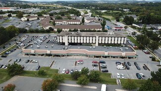 Plus de détails pour 840 N Park Rd, Wyomissing, PA - Commerce de détail à louer