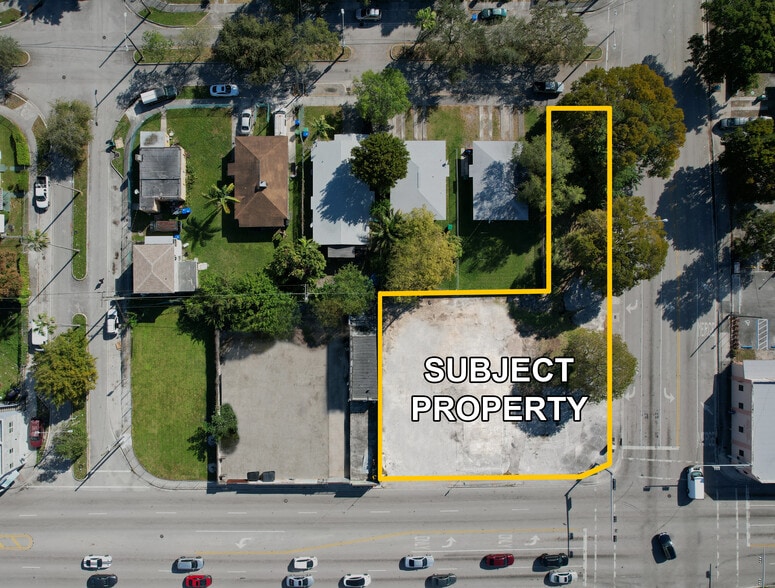 4601 NW 17th Ave, Miami, FL for lease - Primary Photo - Image 1 of 4