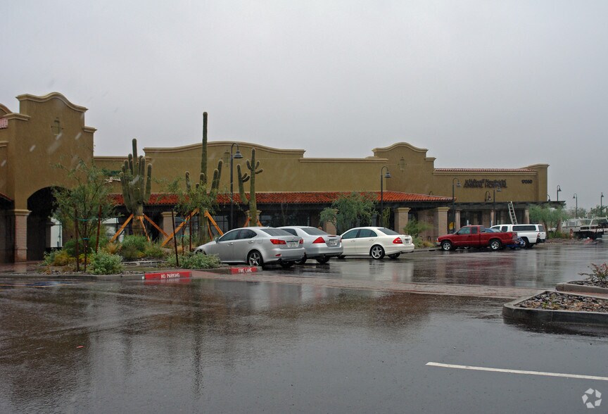 17050 N Thompson Peak Pky, Scottsdale, AZ à louer - Photo du bâtiment - Image 2 de 16