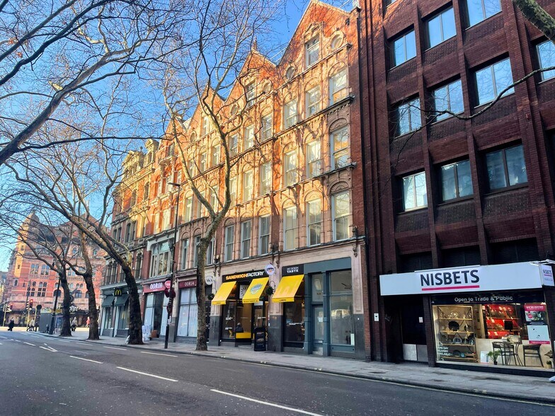 117-119 Shaftesbury Ave, Londres à louer - Photo du bâtiment - Image 2 de 9