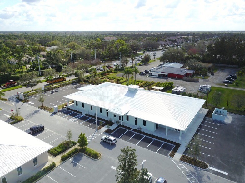 1111 SE Indian St, Stuart, FL à louer - Aérien - Image 2 de 7