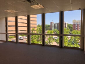 1 Great Falls Plz, Auburn, ME for lease Interior Photo- Image 2 of 3