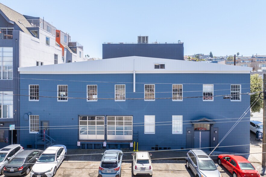 1045 17th St, San Francisco, CA à louer - Photo du bâtiment - Image 2 de 7
