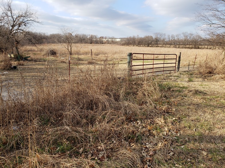 15701 S Memorial Dr, Bixby, OK for sale - Primary Photo - Image 1 of 1