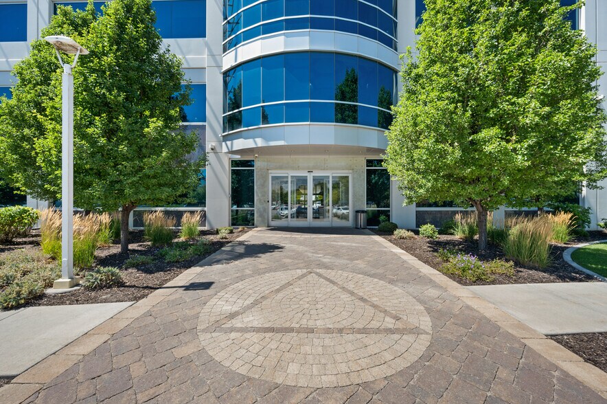 1180 S 630 E, American Fork, UT à louer - Photo du bâtiment - Image 3 de 3